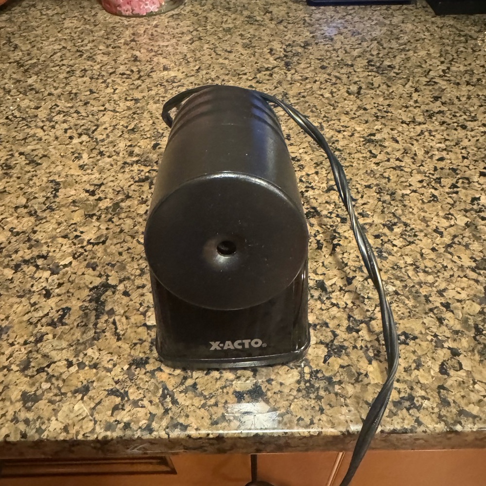 X-ACTO Electric Pencil Sharpener in Black